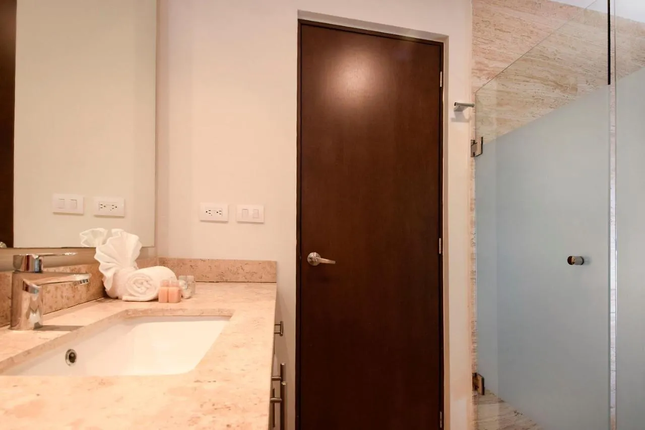 Amazing Rates At Syrena 112 Condo With Pool Gym More Playa del Carmen 0*,