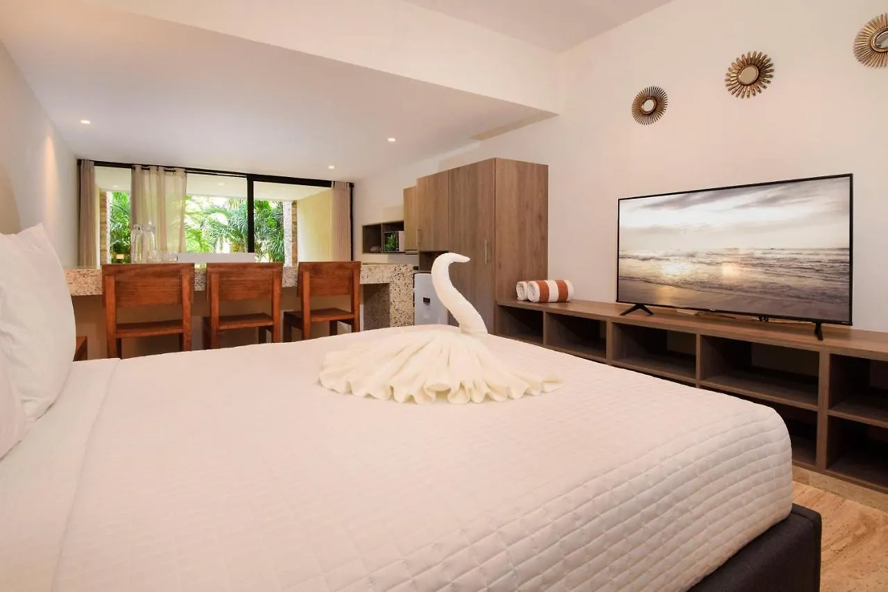 Amazing Rates At Syrena 112 Condo With Pool Gym More Playa del Carmen Apartment